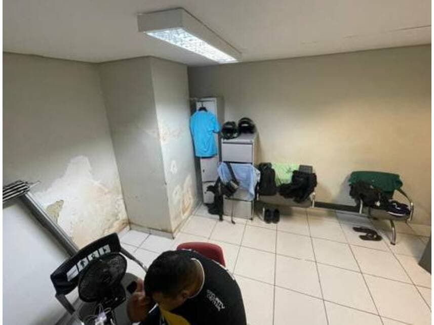 Foto 15 de 16: Imóvel em leilão em Recife - PE — Ex-Agência à venda em leilão