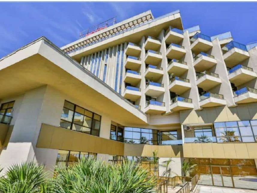 Apartamento em leilão em Niterói - RJ — Apartamento à venda em leilão