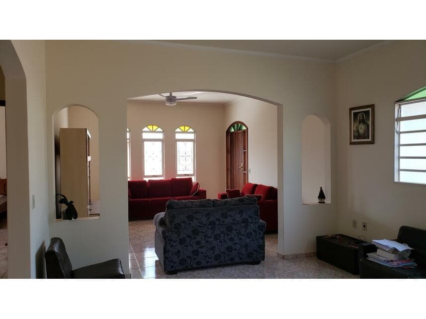 Foto 4 de 11: Casa em leilão em Echaporã - SP — Casa à venda em leilão