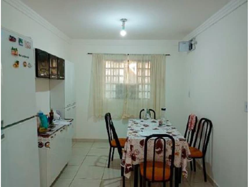 Foto 9 de 15: Casa em leilão em Goiânia - GO — Casa à venda em leilão