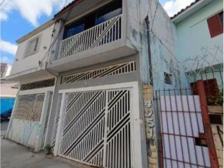 Casa em leilão em São Paulo - SP — Casa à venda em leilão