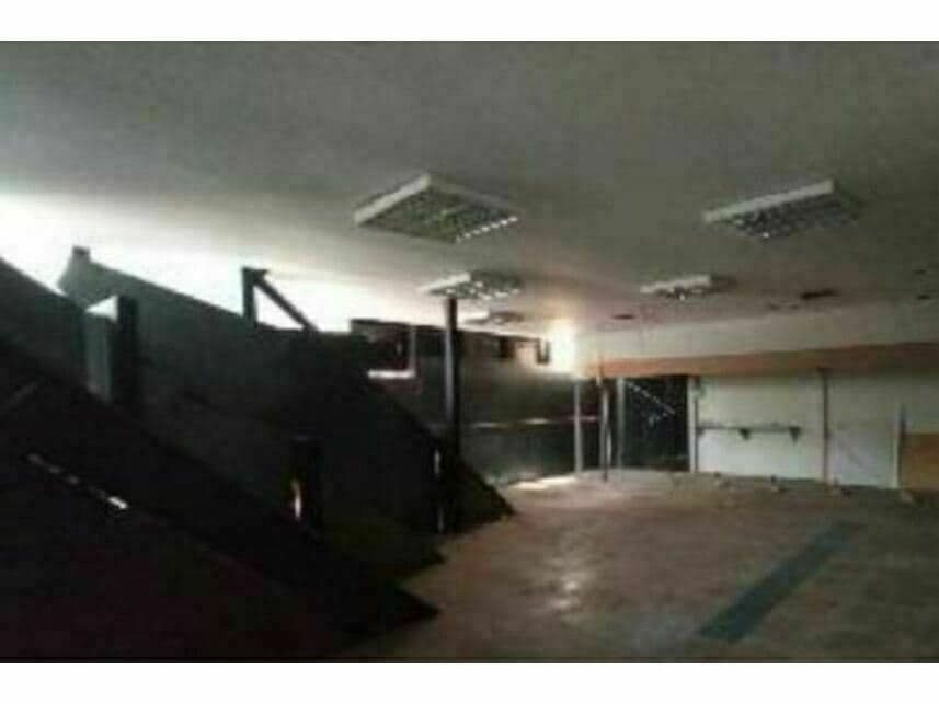 Foto 3 de 3: Comercial em leilão em Londrina - PR — Prédio Comercial à venda em leilão