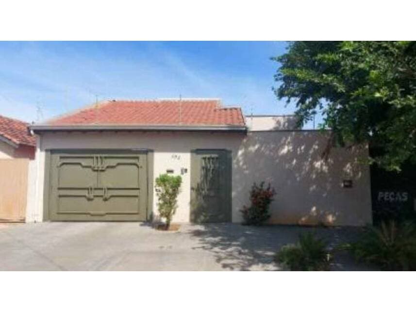 Foto 1 de 2: Casa em leilão em Três Lagoas - MS — Casa à venda em leilão
