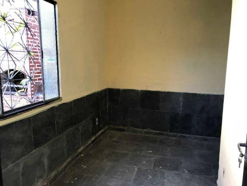 Foto 15 de 33: Casa em leilão em Rio De Janeiro - RJ — Casa à venda em leilão