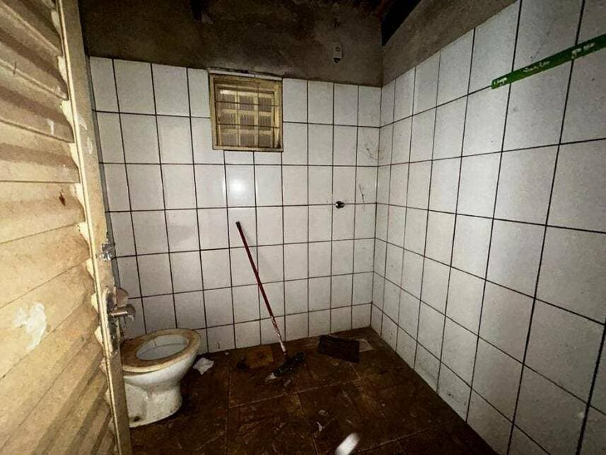 Foto 4 de 13: Casa em leilão em Goiânia - GO — Casa à venda em leilão