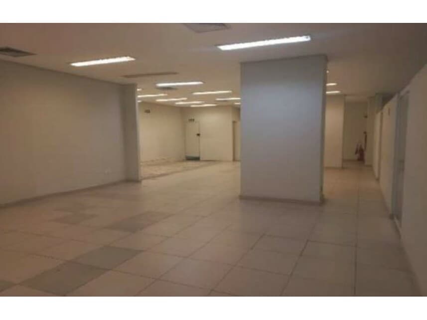 Foto 5 de 9: Comercial em leilão em Rio De Janeiro - RJ — Lojas à venda em leilão