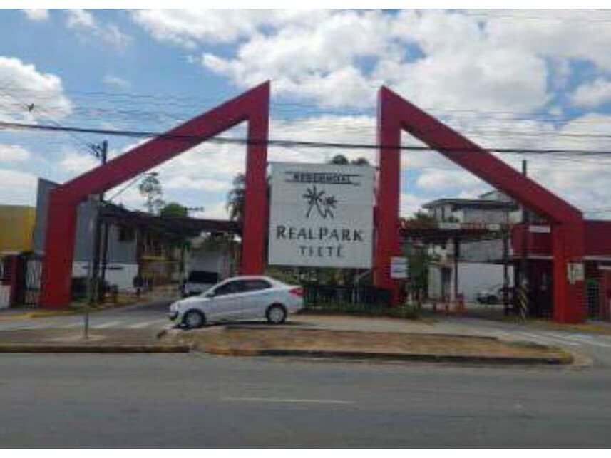 Casa em leilão em Mogi Das Cruzes - SP — Casa à venda em leilão