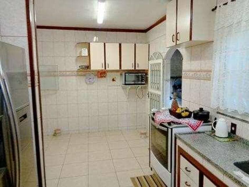 Foto 9 de 9: Casa em leilão em Rio De Janeiro - RJ — Casa à venda em leilão