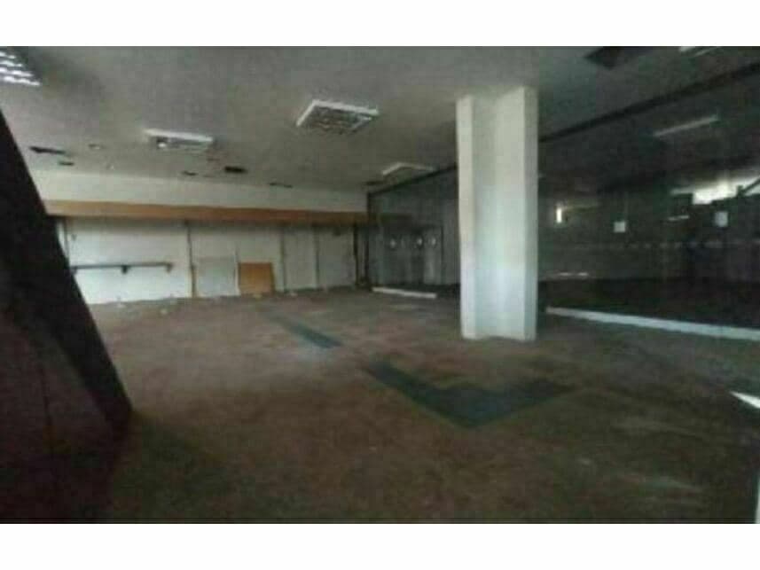 Foto 2 de 3: Comercial em leilão em Londrina - PR — Prédio Comercial à venda em leilão