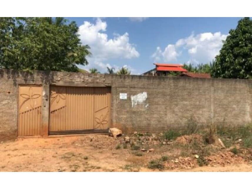 Casa em leilão em Ourilândia Do Norte - PA — Casa à venda em leilão