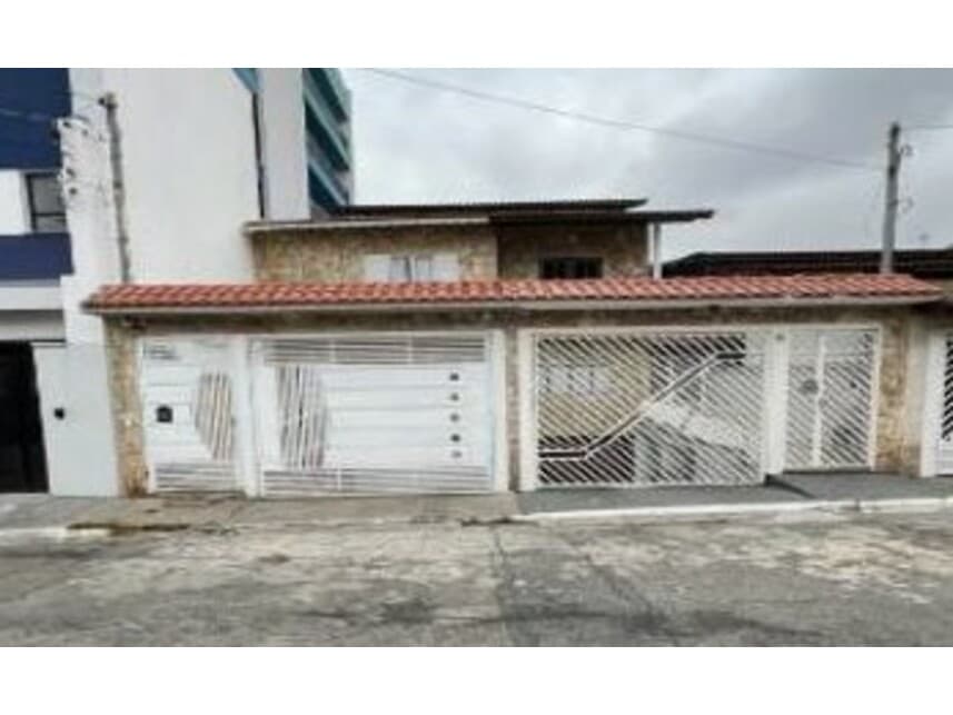 Casa em leilão em São Paulo - SP — Casa à venda em leilão