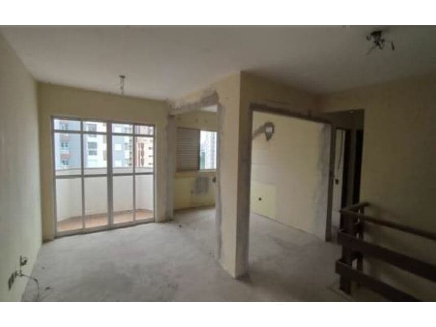 Foto 10 de 12: Apartamento em leilão em Maringá - PR — Apartamento Duplex à venda em leilão