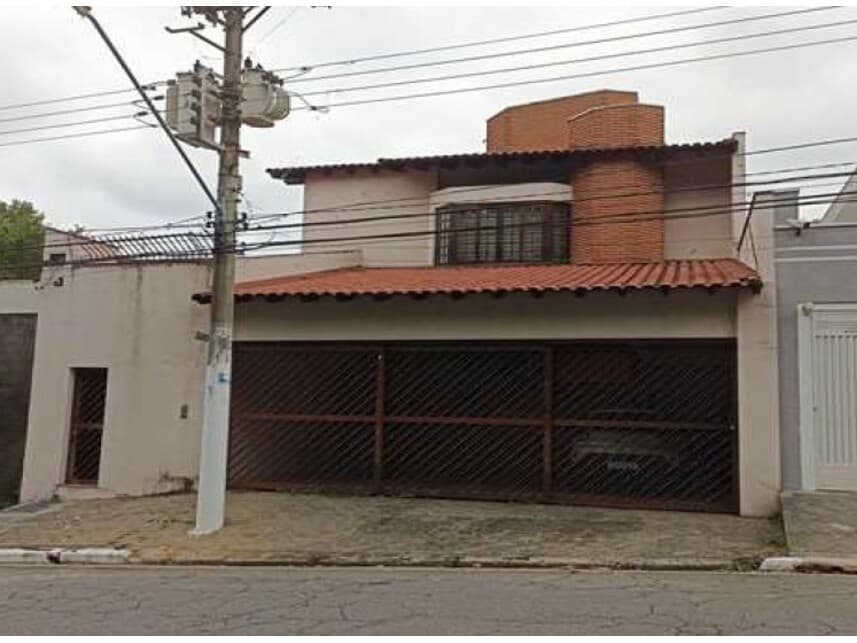 Casa em leilão em São Paulo - SP — Casa à venda em leilão