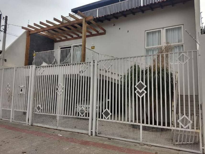 Foto 3 de 25: Casa em leilão em Londrina - PR — Casa à venda em leilão