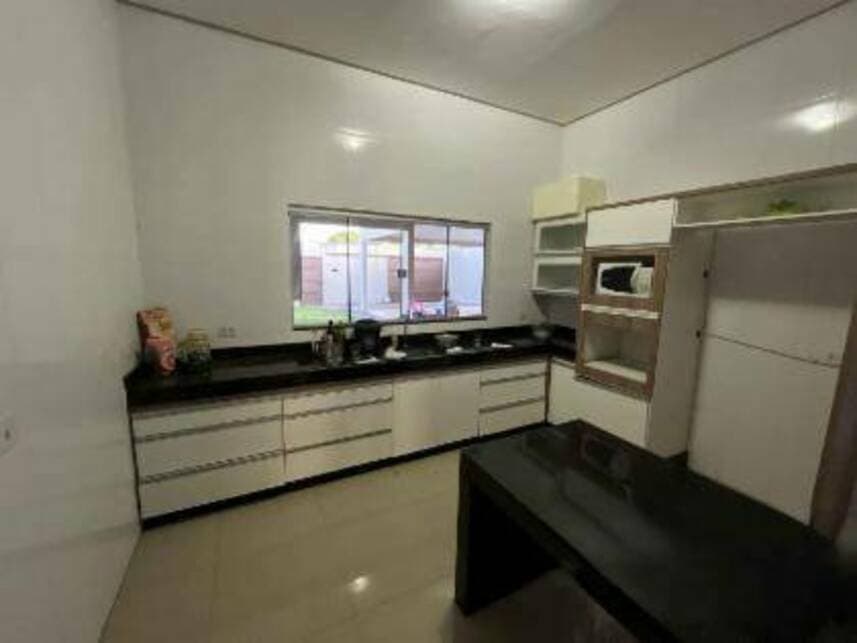 Foto 5 de 18: Casa em leilão em Porangatu - GO — Casa à venda em leilão