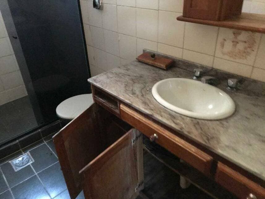 Foto 11 de 33: Casa em leilão em Rio De Janeiro - RJ — Casa à venda em leilão