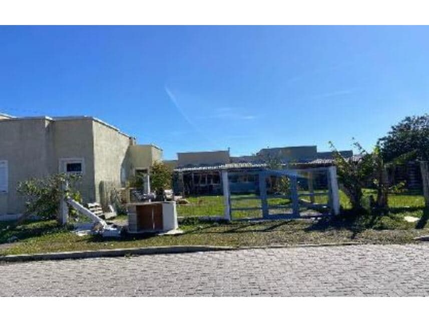 Casa em leilão em Xangri-lá - RS — Casa à venda em leilão