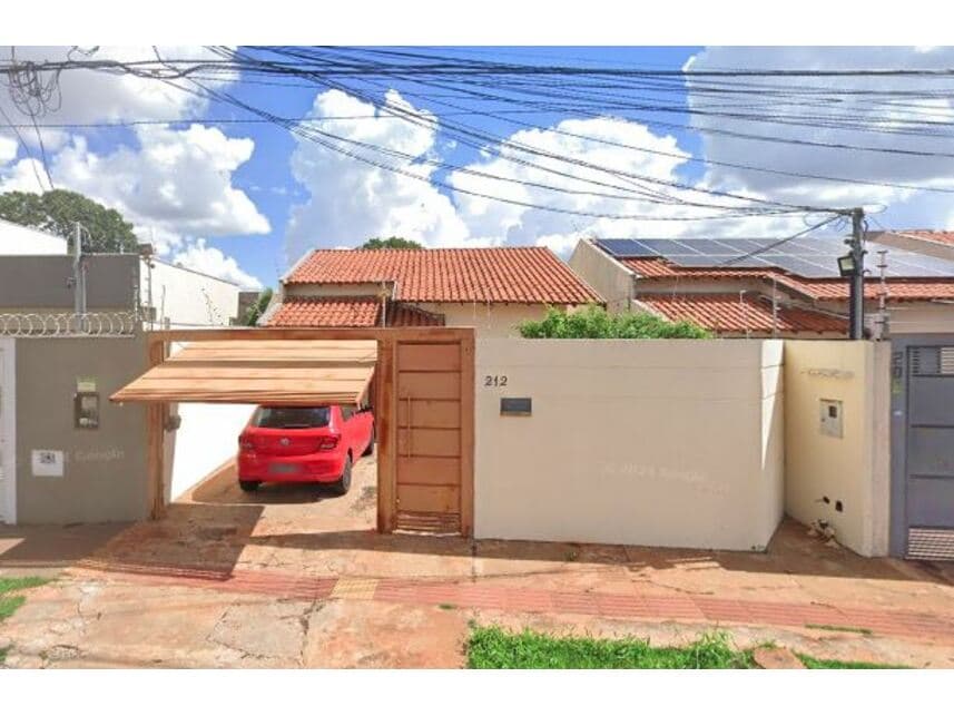 Casa em leilão em Campo Grande - MS — Casa à venda em leilão