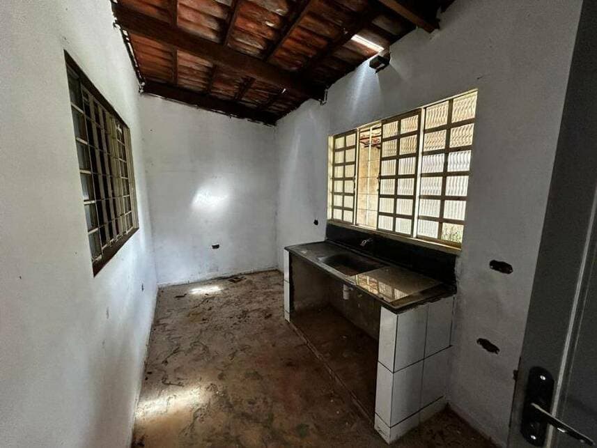 Foto 12 de 13: Casa em leilão em Goiânia - GO — Casa à venda em leilão