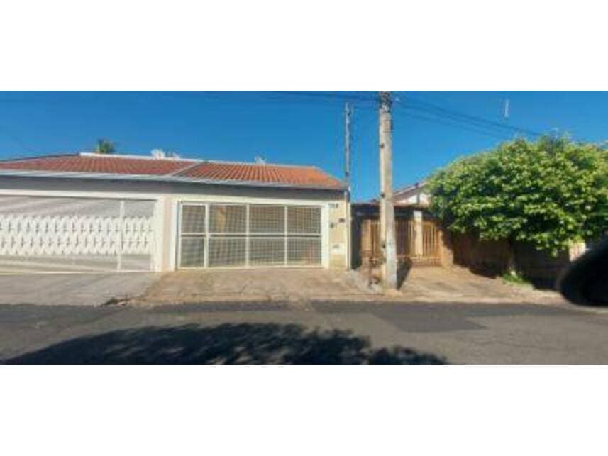 Foto 3 de 4: Casa em leilão em Fernandópolis - SP — Casa à venda em leilão