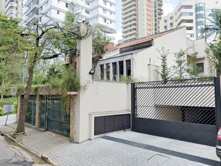 Foto 2 de 2: Casa em leilão em São Paulo - SP — Sobrado à venda em leilão