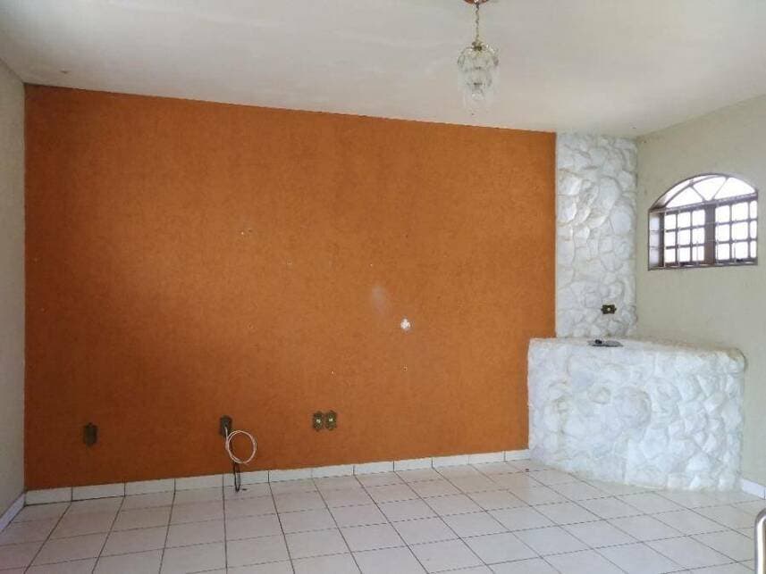 Foto 6 de 15: Casa em leilão em Itirapina - SP — Casa à venda em leilão