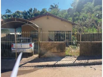 Casa em leilão em Pilar De Goiás - GO, bairro Centro — Leilão judicial de Imóveis - Residenciais em Pilar de Goiás/GO - Centro