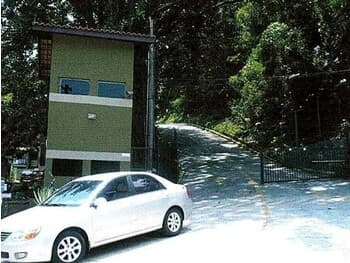 Terreno em leilão em Guarujá - SP — Leilão judicial de Terreno em Guarujá/SP - Loteamento Jardim Três Marias