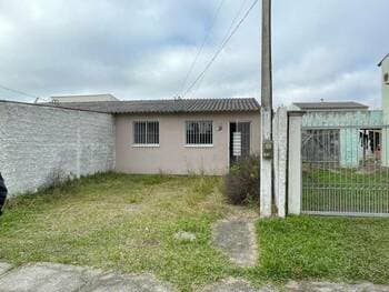 Casa em leilão em Pelotas - RS, bairro Três Vendas — Leilão extrajudicial de Casa em Pelotas/RS - Três Vendas