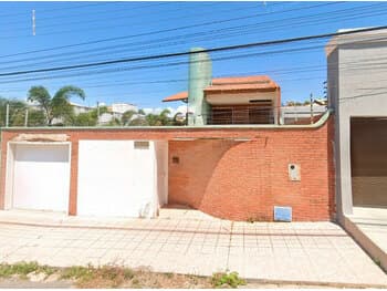Casa em leilão em Fortaleza - CE, bairro De Lourdes — Leilão extrajudicial de Casa em Fortaleza/CE - De Lourdes