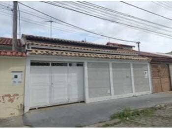Casa em leilão em Rio De Janeiro - RJ, bairro Campo Grande — Leilão extrajudicial de Casa em Rio De Janeiro/RJ - Campo Grande