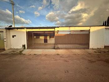 Casa em leilão em Formosa - GO, bairro Setor Nordeste — Leilão extrajudicial de Casa em Formosa/GO - Setor Nordeste
