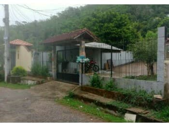 Casa em leilão em Guapimirim - RJ, bairro Granja Cadetes Fabres — Leilão extrajudicial de Casa em Guapimirim/RJ - Granja Cadetes Fabres