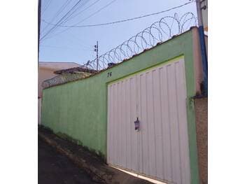 Casa em leilão em Alfenas - MG, bairro Jardim São Carlos — Leilão extrajudicial de Casa em Alfenas/MG - Jardim São Carlos