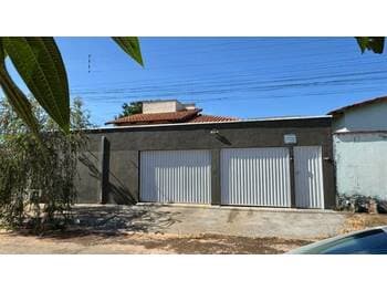 Casa em leilão em Inhumas - GO, bairro Jardim Raio de Sol — Leilão extrajudicial de Casa em Inhumas/GO - Jardim Raio de Sol