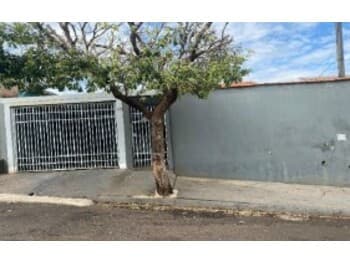 Casa em leilão em Ourinhos - SP, bairro Jardim Flórida — Leilão extrajudicial de Casa em Ourinhos/SP - Jardim Flórida