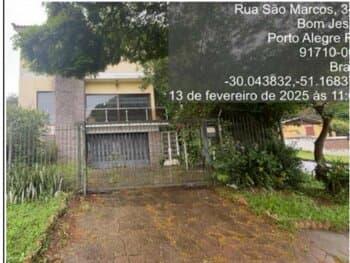 Casa em leilão em Porto Alegre - RS, bairro Vila Bom Jesus — Leilão extrajudicial de Casa em Porto Alegre/RS - Vila Bom Jesus