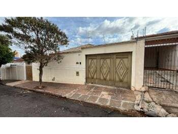 Casa em leilão em Araraquara - SP, bairro Laurini — Leilão extrajudicial de Casa em Araraquara/SP - Laurini