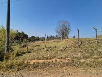 Terreno em leilão em Capivari - SP, bairro Loteamento Jardim Santa Rita de Cássia — Leilão extrajudicial de Terreno em Capivari/SP - Loteamento Jardim Santa Rita de Cássia