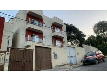 Casa em leilão em Ibirité - MG, bairro Eldorado — Leilão extrajudicial de Casa em Ibirité/MG - Eldorado