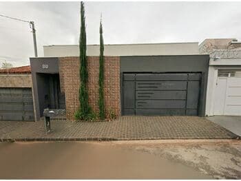 Casa em leilão em Uberlândia - MG, bairro Jardim Europa — Leilão extrajudicial de Casa em Uberlândia/MG - Jardim Europa