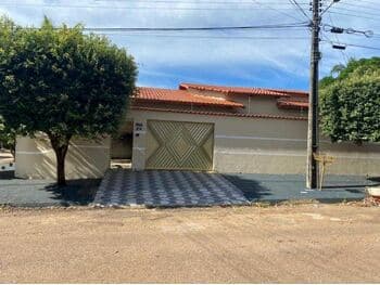 Casa em leilão em Porangatu - GO, bairro Jardim Goiás — Leilão extrajudicial de Casa em Porangatu/GO - Jardim Goiás