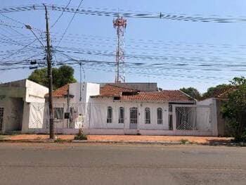 Casa em leilão em Campo Grande - MS, bairro Vila Taveirópolis — Leilão extrajudicial de Casa em Campo Grande/MS - Vila Taveirópolis
