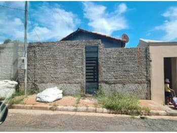 Casa em leilão em Cuiabá - MT, bairro Dom Aquino — Leilão extrajudicial de Casa em Cuiabá/MT - Dom Aquino