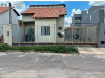 Casa em leilão em Luís Eduardo Magalhães - BA, bairro Loteamento Jardim Alvorada — Leilão extrajudicial de Casa em Luís Eduardo Magalhães/BA - Loteamento Jardim Alvorada