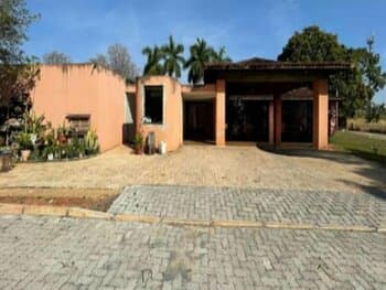 Casa em leilão em Brasília - DF — Leilão extrajudicial de Casa em Brasília/DF - Park Way