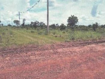Terreno em leilão em Cuiabá - MT, bairro Vila Klareana — Leilão extrajudicial de Terreno em Cuiabá/MT - Nova Esperança