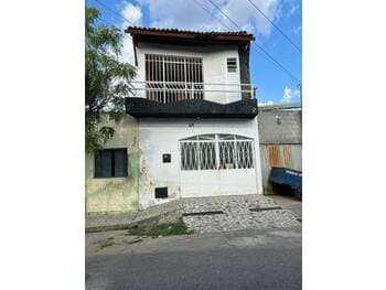 Casa em leilão em Iguatu - CE, bairro Vila Brasília — Leilão extrajudicial de Casa em Iguatu/CE - Vila Brasília