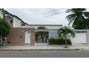 Casa em leilão em Campos Dos Goytacazes - RJ, bairro Parque Jockey Club — Leilão extrajudicial de Casa em Campos Dos Goytacazes/RJ - Parque Jockey Club