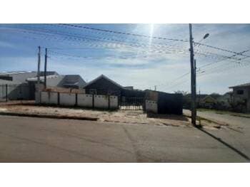 Casa em leilão em Ponta Grossa - PR, bairro Piriquitos — Leilão extrajudicial de Casa em Ponta Grossa/PR - Piriquitos